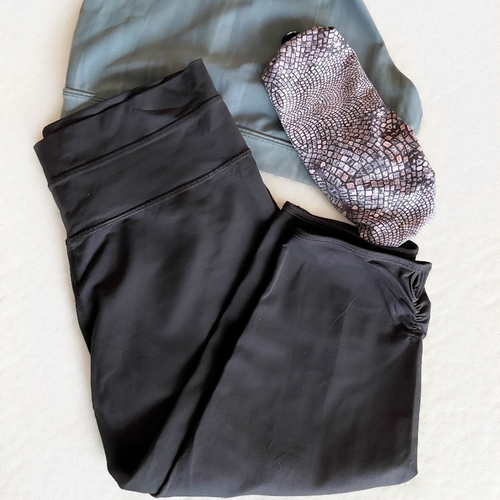 Lulu lemon crop leggings